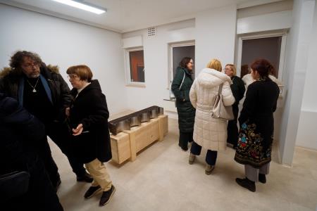 Odprtje razstave Ištvana Huzjana Osnutek za spomenik solidarnosti ob poplavah 2023 (9)